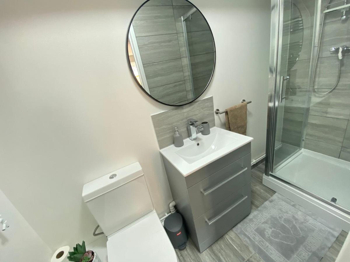 Cristina Modern Hotel Хорли Екстериор снимка